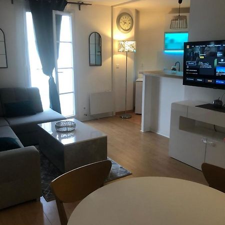Appartement Place Toscane Serris Dış mekan fotoğraf